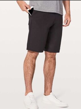 Lululemon Commission Short Size 36